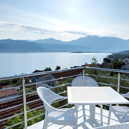 Boka 2 Krasići Exterior foto